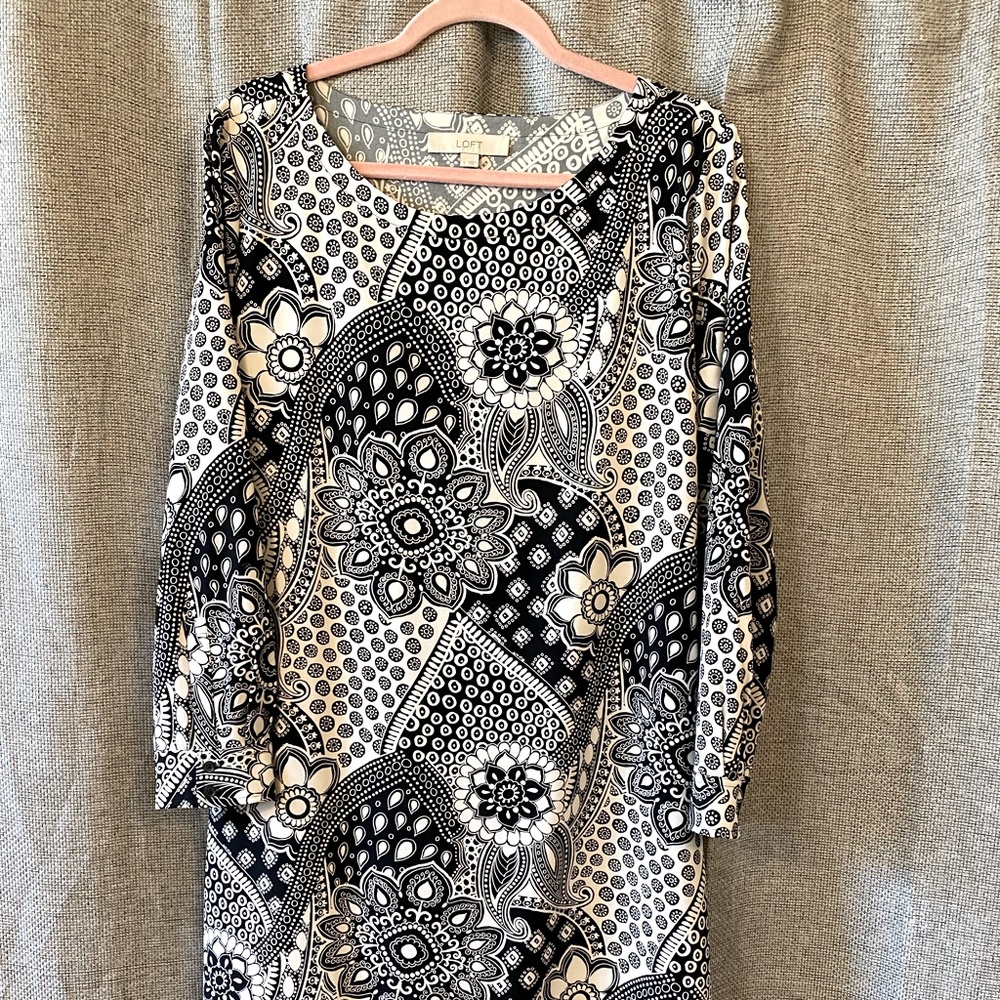 EUC Loft Large Shift Dress, Tie Waist, long-sleeved